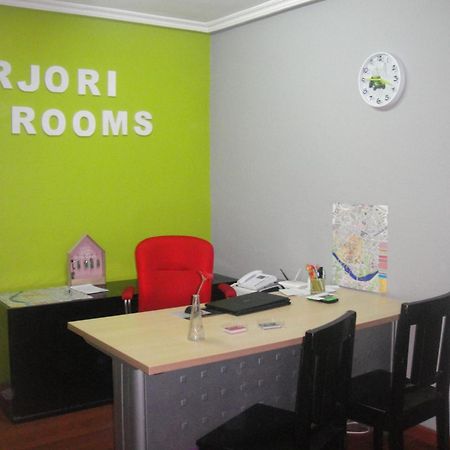 Arjori Rooms Hostal Salamanca Bagian luar foto