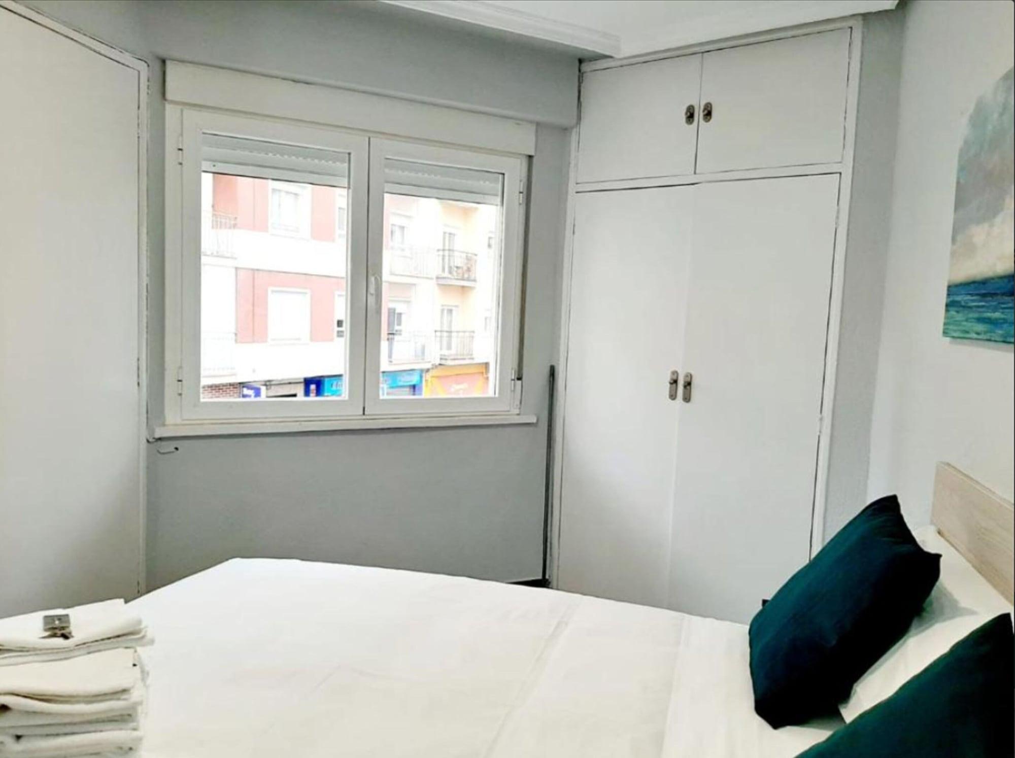 Arjori Rooms Hostal Salamanca Bagian luar foto