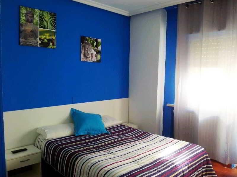 Arjori Rooms Hostal Salamanca Bagian luar foto